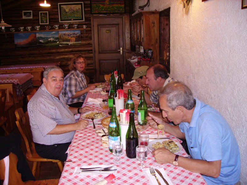 e200.jpg